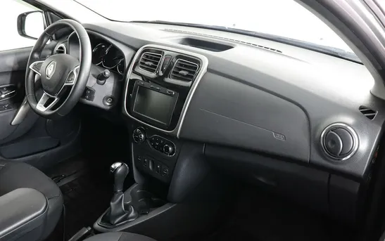 Renault Sandero 1.60 автоматическая, фото №1