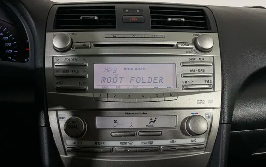 Toyota Camry 2.40 автоматическая, фото №1