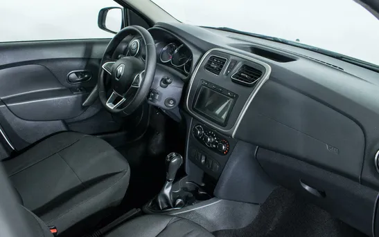 Renault Logan 1.60 автоматическая, фото №1