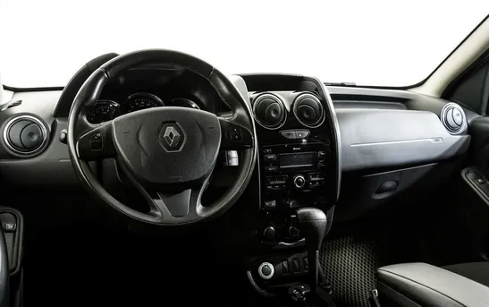 Renault Duster 2.00 автоматическая, фото №1