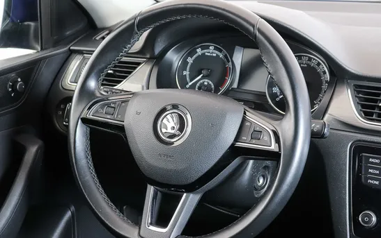 Skoda Rapid 1.40 робот, фото №1