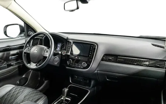 Mitsubishi Outlander 2.00 вариатор, фото №1