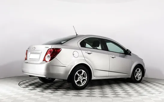 Chevrolet Aveo 1.60 механика, фото №1
