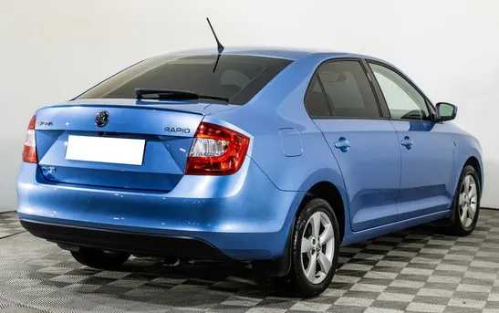 Skoda Rapid 1.40 робот, фото №1