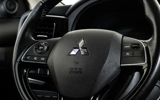 Mitsubishi Outlander 2.00 вариатор, фото №1