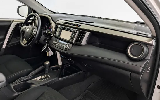 Toyota RAV4 2.00 вариатор, фото №1