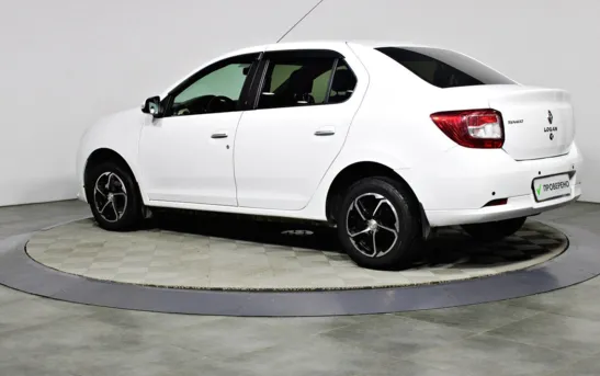 Renault Logan 1.60 механика, фото №1