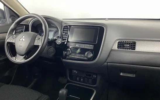 Mitsubishi Outlander 2.00 вариатор, фото №1