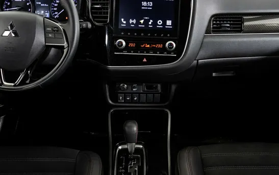 Mitsubishi Outlander 2.00 вариатор, фото №1