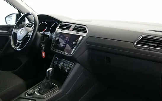 Volkswagen Tiguan 1.40 робот, фото №1