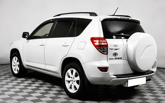 Toyota RAV4 2.00 вариатор, фото №1
