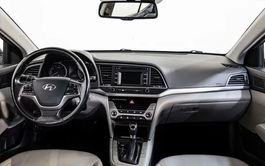 Hyundai Elantra 2.00 автоматическая, фото №1