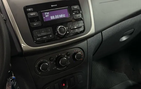 Renault Sandero 1.60 механика, фото №1