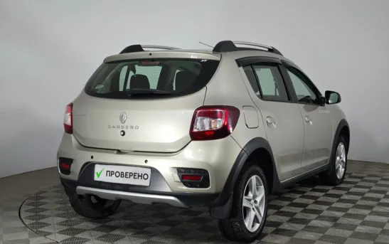 Renault Sandero 1.60 автоматическая, фото №1