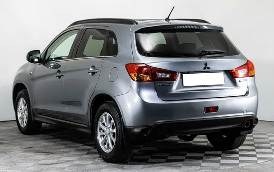 Mitsubishi ASX 1.80 вариатор, фото №1
