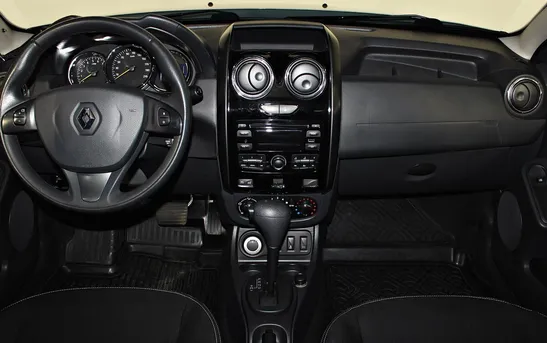 Renault Duster 2.00 автоматическая, фото №1