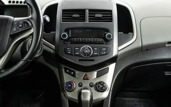 Chevrolet Aveo 1.60 автоматическая, фото №1