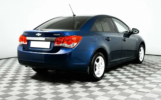 Chevrolet Cruze 1.60 механика, фото №1
