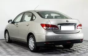 Nissan Almera