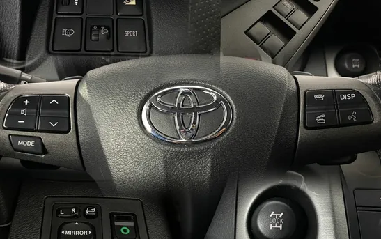 Toyota RAV4 2.00 вариатор, фото №1