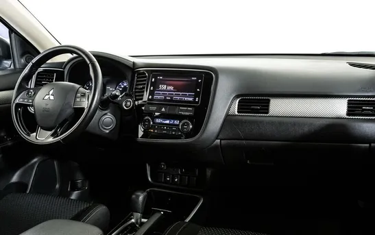 Mitsubishi Outlander 2.00 вариатор, фото №1