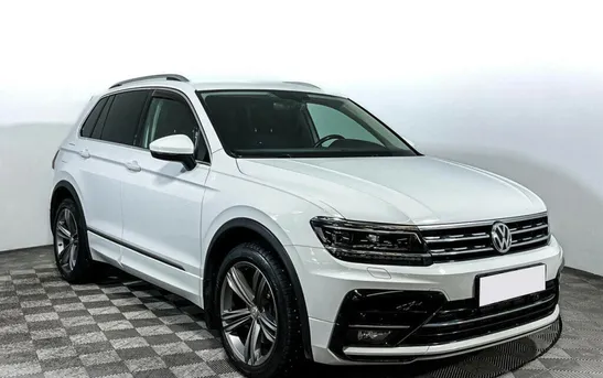 Volkswagen Tiguan 2.00 робот, фото №1