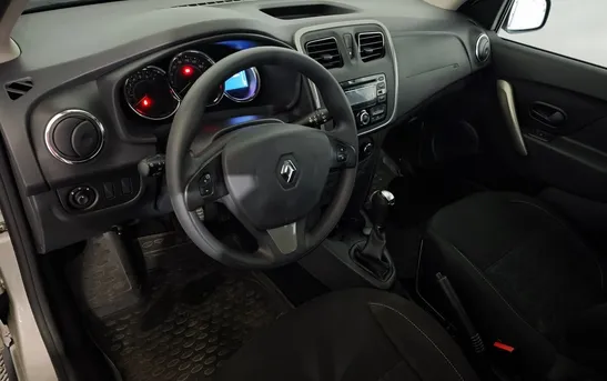Renault Sandero 1.60 автоматическая, фото №1