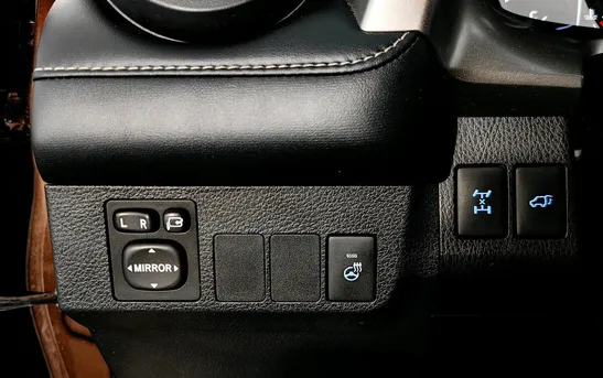 Toyota RAV4 2.50 автоматическая, фото №1