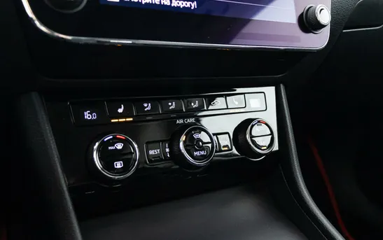 Skoda Superb 1.40 робот, фото №1