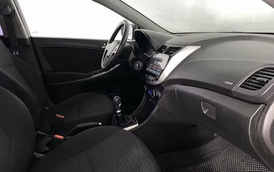 Hyundai Solaris 1.60 механика, фото №1