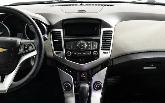 Chevrolet Cruze 1.80 автоматическая, фото №1