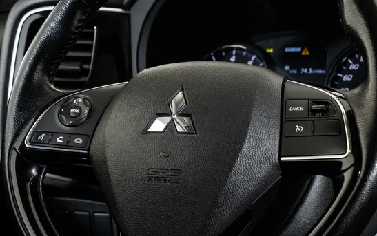 Mitsubishi Outlander 2.00 вариатор, фото №1