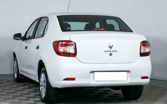 Renault Logan 1.60 автоматическая, фото №1
