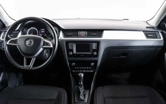 Skoda Rapid 1.40 робот, фото №1