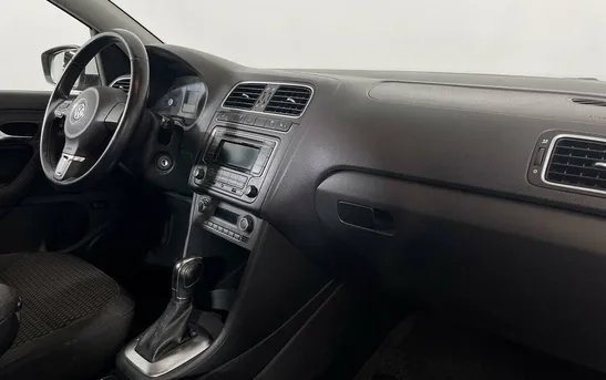 Volkswagen Polo 1.60 автоматическая, фото №1