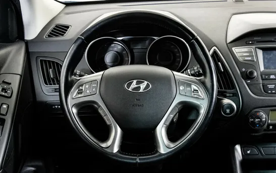 Hyundai ix35 2.00 автоматическая, фото №1