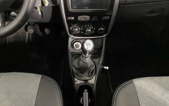 Renault Duster 2.00 механика, фото №1