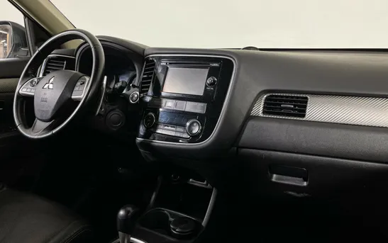 Mitsubishi Outlander 2.40 вариатор, фото №1