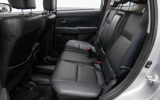 Mitsubishi Outlander 2.00 вариатор, фото №1