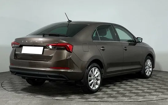 Skoda Rapid 1.40 робот, фото №1