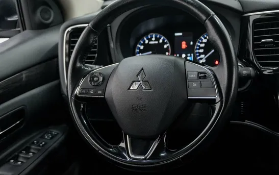 Mitsubishi Outlander 2.00 вариатор, фото №1