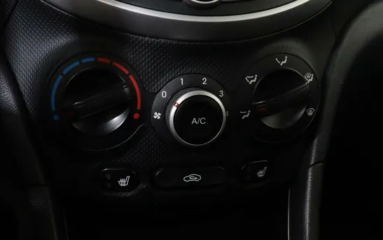 Hyundai Solaris 1.60 автоматическая, фото №1