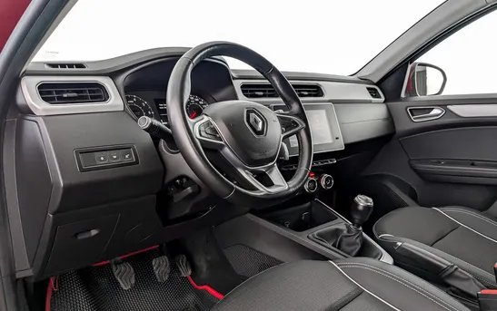 Renault Arkana 1.60 механика, фото №1