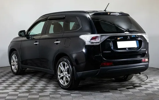 Mitsubishi Outlander 2.40 вариатор, фото №1