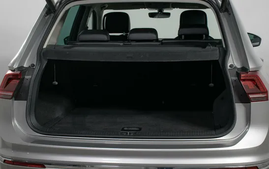 Volkswagen Tiguan 2.00 робот, фото №1