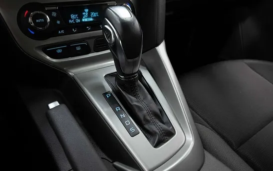 Ford Focus 1.60 робот, фото №1