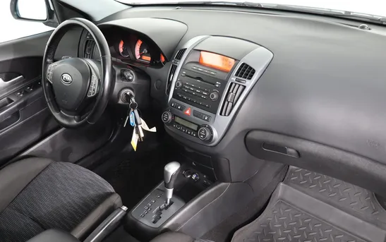 Kia Ceed 1.60 автоматическая, фото №1