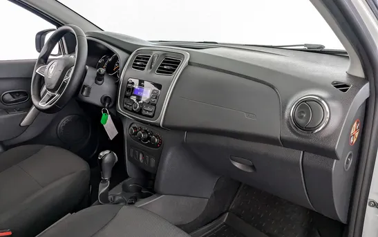 Renault Logan 1.60 автоматическая, фото №1