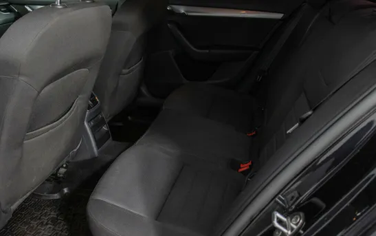 Skoda Octavia 1.80 робот, фото №1