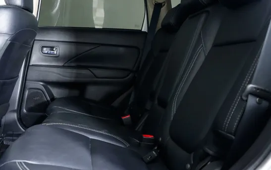 Mitsubishi Outlander 2.40 вариатор, фото №1